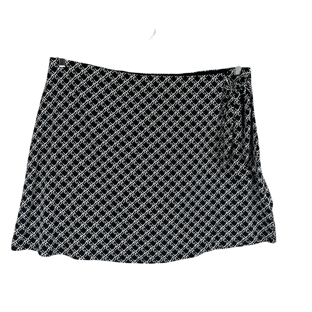 Susan Graver Womans Sz 2X Skirt Skort Liquid Knit Wrap Geometric Black Pull On
